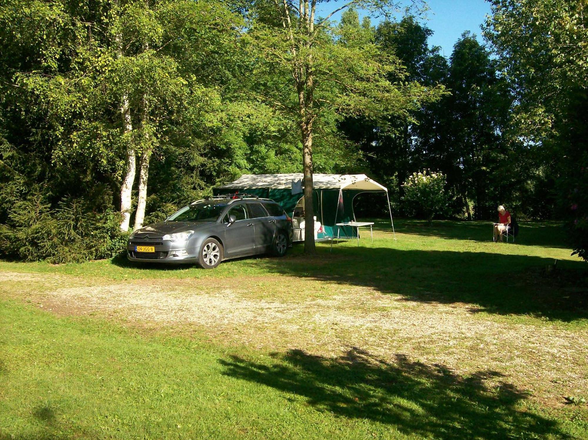 Le Canoë Camping 2*
