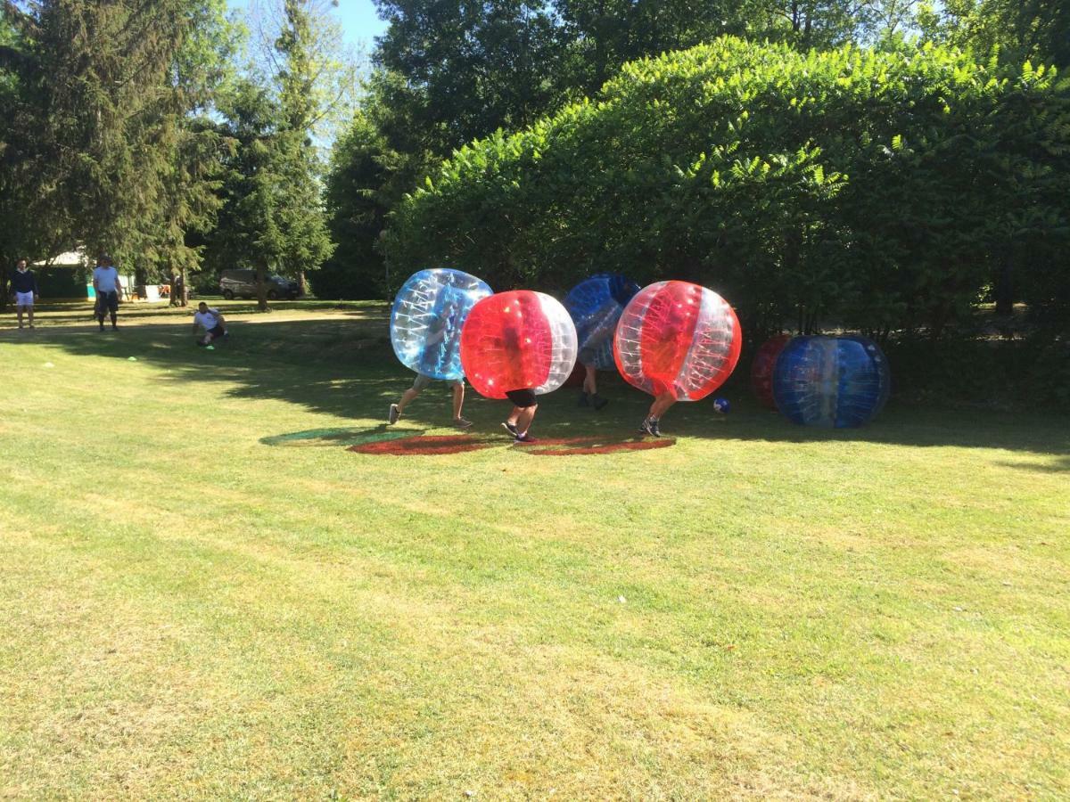 Camping Le Canoë Chaussin